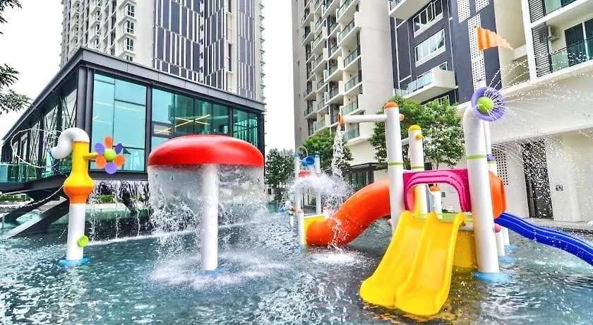 Theshore Luxury 4+1Br Penthouse/8-12Pax/Pool Table/Directtomall/Jonker 10Min Malacca Apartment