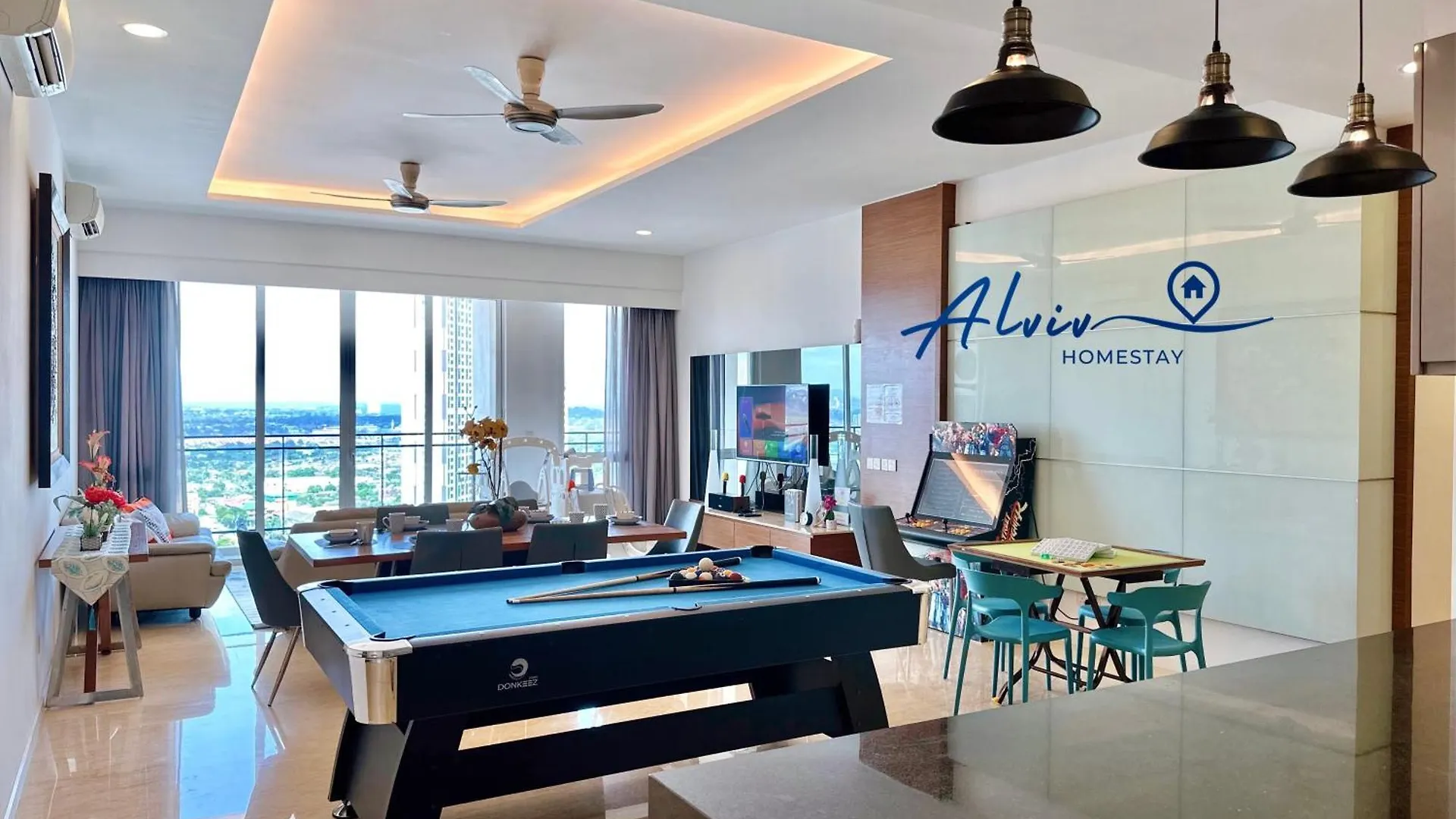 Kontakte von Theshore Luxury 4+1Br Penthouse/8-12Pax/Pool Table/Directtomall/Jonker 10Min